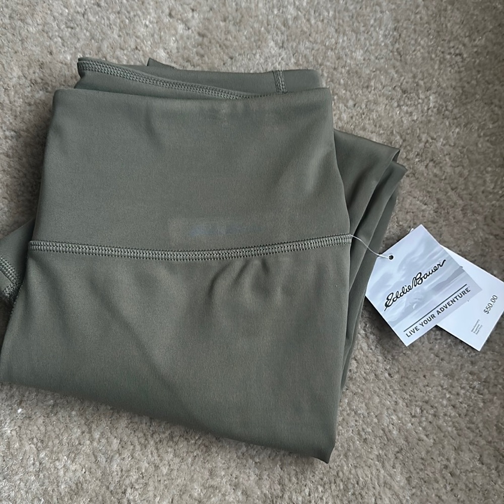 Eddie bauer leggings ankle 7/8 length size medium brand new with tags